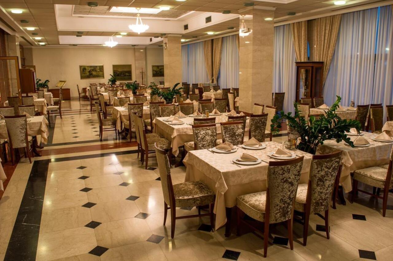 Aleksandar Palace Hotel Congress Center & Spa سكوبجي المظهر الخارجي الصورة