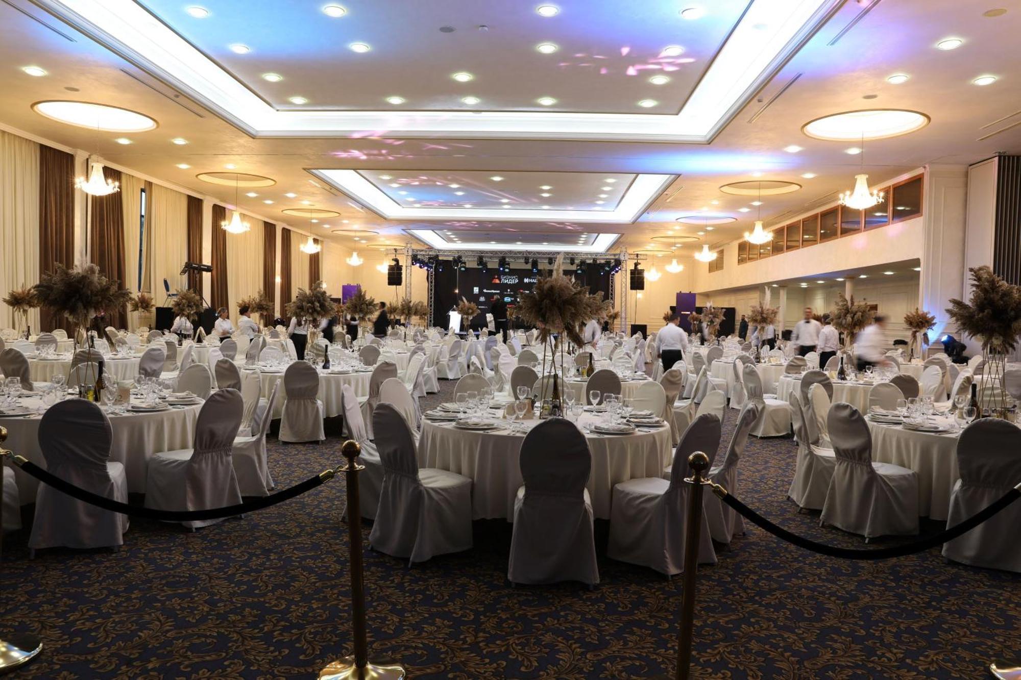 Aleksandar Palace Hotel Congress Center & Spa سكوبجي المظهر الخارجي الصورة